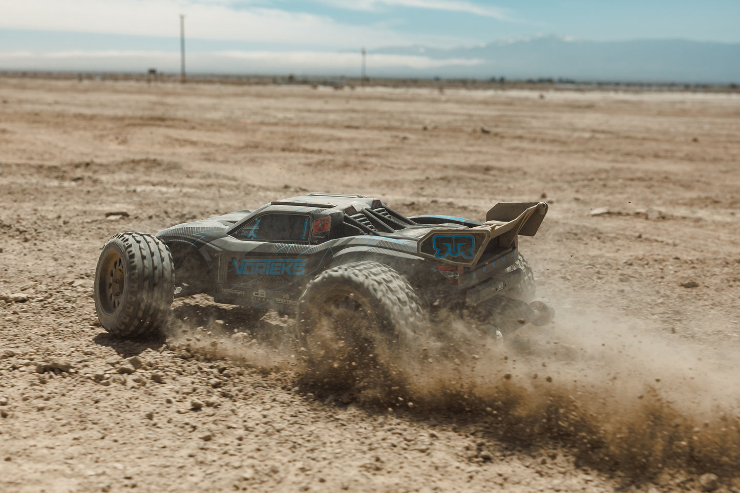 1/10 VORTEKS 223S DSC 4X4 RTR Brushless Stadium Truck