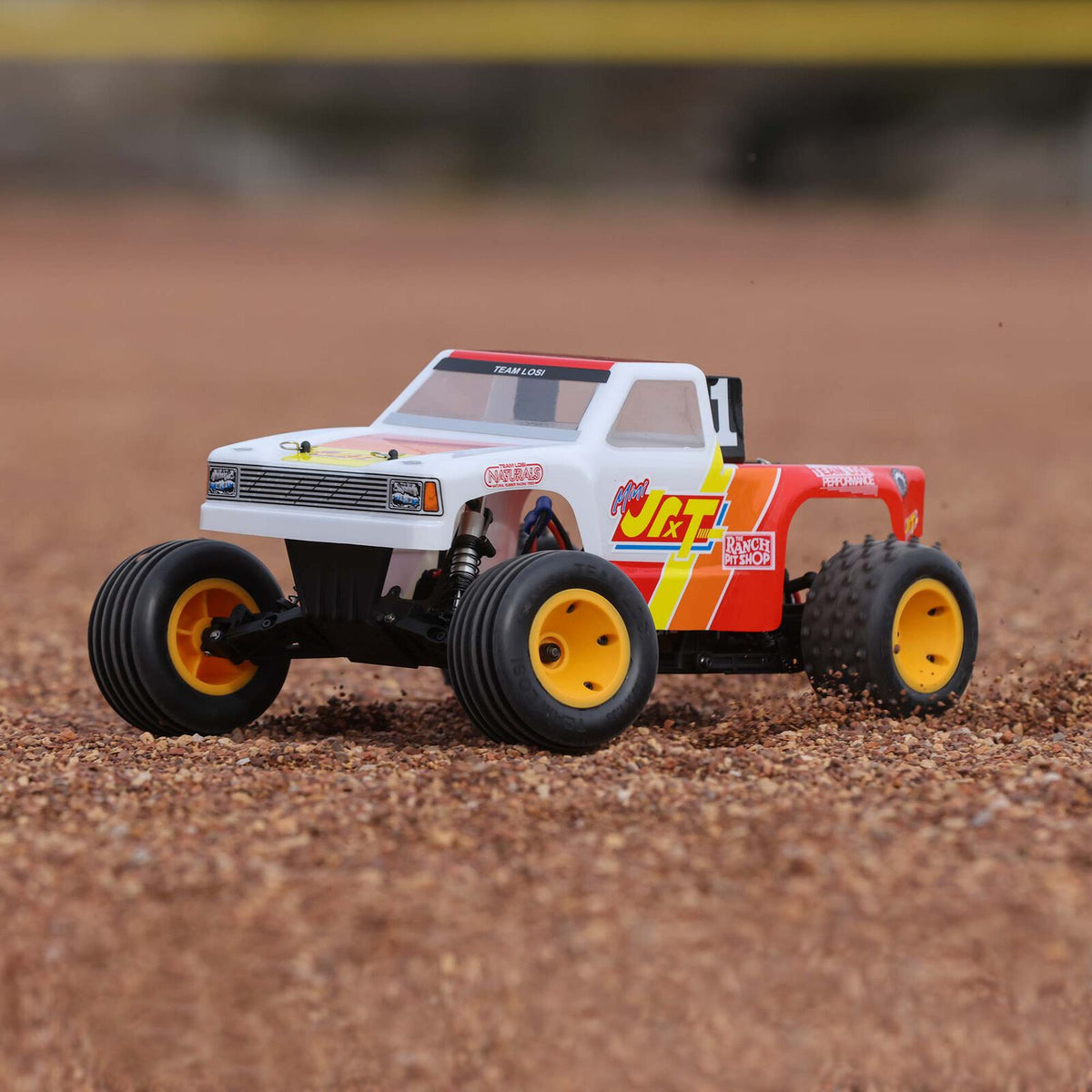 Losi 1/16 Mini JRXT on dirt track