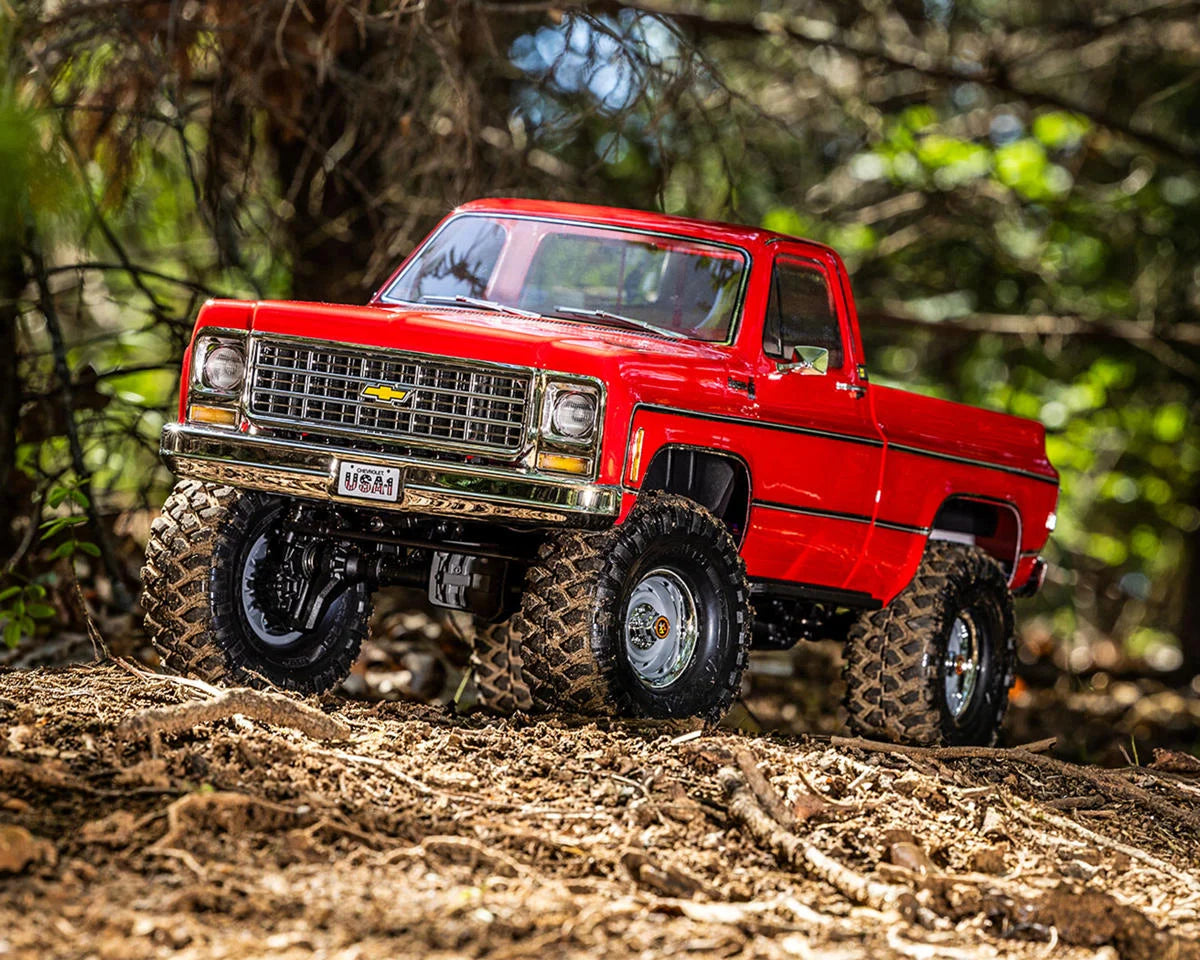 Traxxas TRX-4 1979 Chevrolet K10 Rock Crawler in Red - side profile